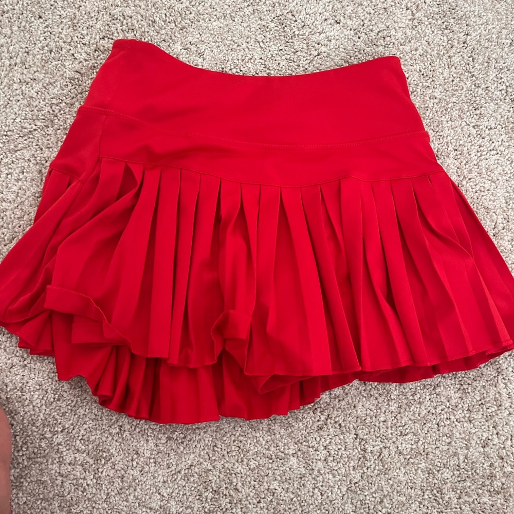 Red Gold hinge skirt